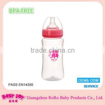 Professional factory supply 300ml BPA free durable low price silicone baby feeding bottle with handle for baby feeding wholesale