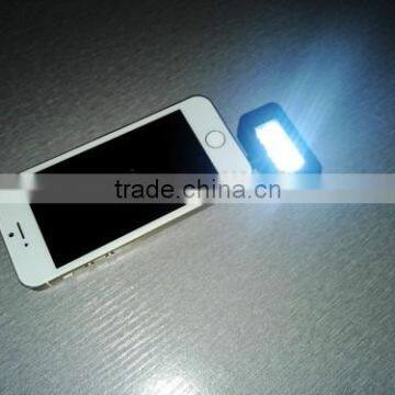Hot selling Iblazr camera selfie flash light for Smartphones,Tablets and Camera