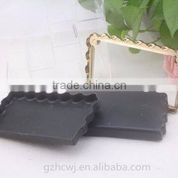 Hot Styling Wholesale Clutch Frames With Plastic Box Cover photo-4