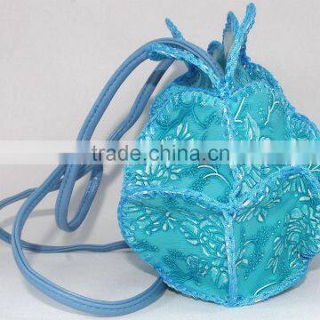 China Style Handmade Leather Bag Crochet Design Nice Material More Durable photo-3