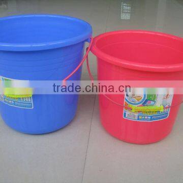 cheap plastic bucket with metal handle