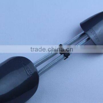 new style cheap plastic adjustable shoe trees