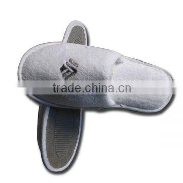 Luxury velour closed toe hotel slipper