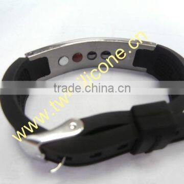 Hot Sale Sports Magnetic Silicone Bracelet With Metal photo-5