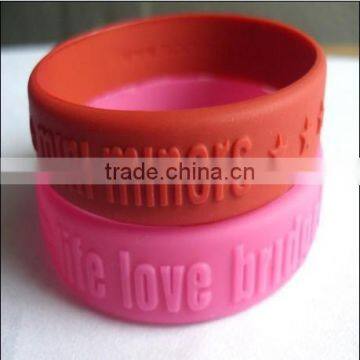 Silicone Personalized Wristbands photo-5