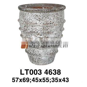 East Asia Decorative Porcelains Ancient White Pot For Wholesalers