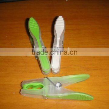 Plastic Colourful Clothes Hangers Plastic Clothespin/clothes Peg/clothes Clip photo-3