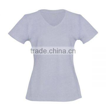 light gray v-neck collar t-shirt