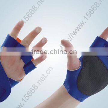 neoprene gloves