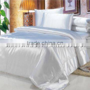 100% Mulberry Hotel Silk Duvet