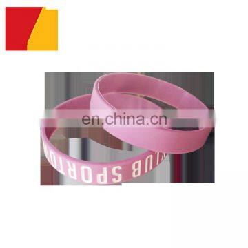 2017 new design promotion silicone bracelets with custom logo