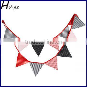 Handmade Vintage Tea Party/Wedding Fabric Bunting 3M 12 Flags Red and Black PL009