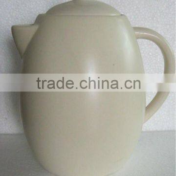 ceramic tea pot