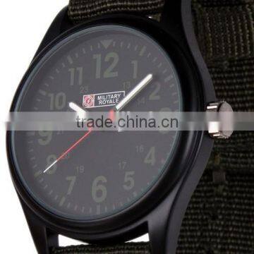 Men's Military Black Dial Green Fabric Strap Date Sport Army Watch MR052