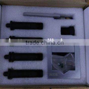 Common rail injector diagnostic tools of 7 pieces clamp holder or adapters