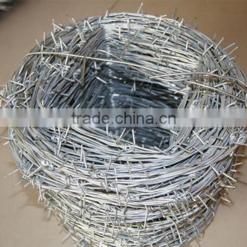 Galvanized and pvc coated barbed wire fence,barbed wire price per roll