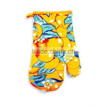 Orange design oven glove