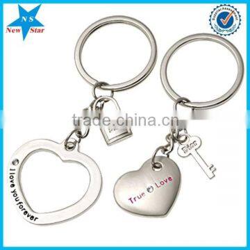 Souvenir couple keychain