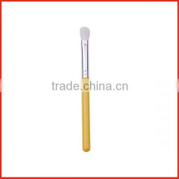 Professional synthetic concealer brushes