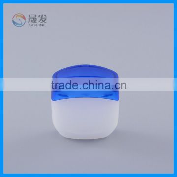 Popular 50MlL/100ML famous empty plastic jar wholesale