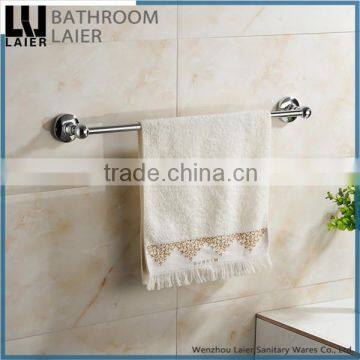 Sleek Luxury Bathroom Design Zinc Alloy Chrome Finishing Bathroom Sanitary Items Wall Mounted Single Towel Bar