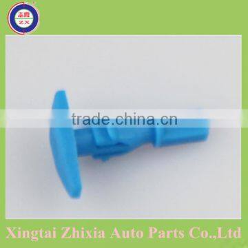 Hot !! auto parts nylon clips/auto plastic clips for door panel/plastic car fasteners