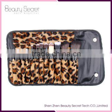 Wood Color Makeup Brush Kit 12pcs Per Set With Bag photo-3