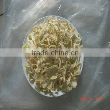 Dehydrated white onion