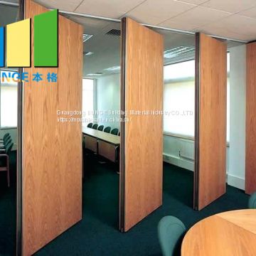 Melamine Finish Auditorium Folding Partition Walls Doors For School Hotel