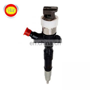 Auto Parts Control with Common Rail Fuel Injector for 23670-30050 095000-5881