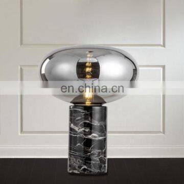 Тумбочное лампа для спальни с мраморным основанием и стеклянной крышкой photo-4