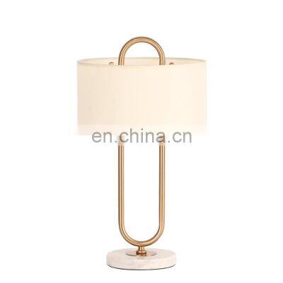 New best selling hotel lighting creative gold painting metal cloth fabric lampshade table lamp for home decoration