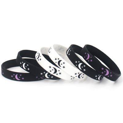 Manufacture in Stock Moon and Star Black White Soft Silicone Bracelet Girls Teenager School Class Activity Silicone Wristband