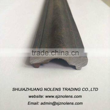 China Manufacturer Hot-rolling Hand Hammered Iron Balusters/Wrought Iron Handrail Parts