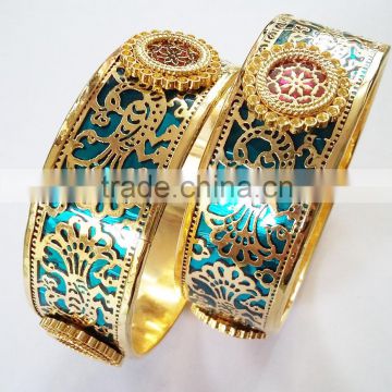 Beautiful Rajasthani Thewa Bangles