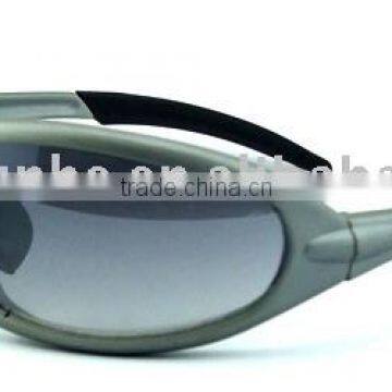 Good quality and colorful sports sunglass polarized lens