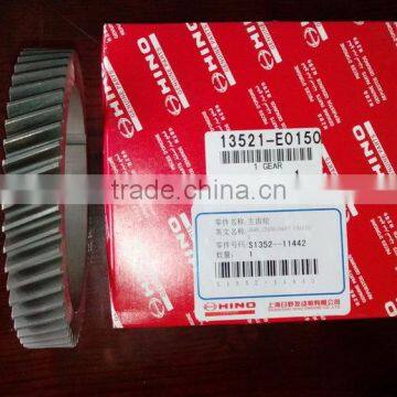 S135211442 J05E camshaft gear for SK200-8 excavator