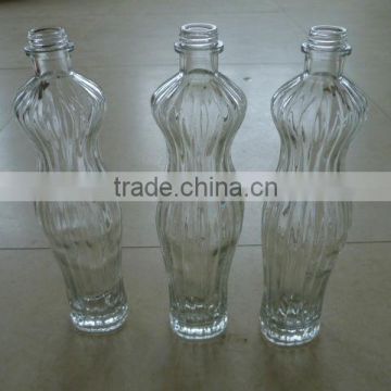 clear glass wine bottles