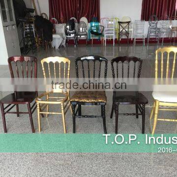 Wood Stacking Wedding Napoleon Chair photo-5