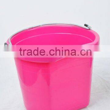5 Gallon Plastic Buckets for Horse-pink