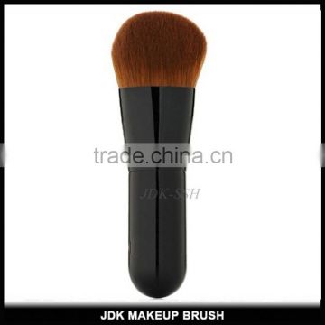 Single beauty cosmetic tool All black wooden makeup brush wholesale