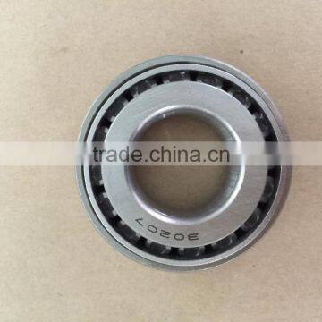 China Manufacturer Tapered Roller Bearing 30207 photo-2