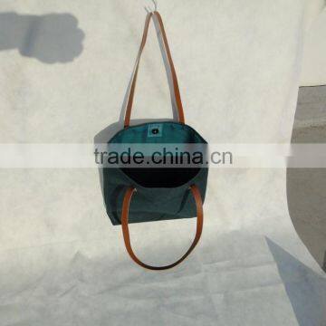 Canvas Tote in Shopping Bag photo-4