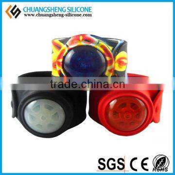Light Up Slap Silicone Bracelet,High Quality Led Silicone Slap Bracelet,flashing Silicone Bracelet photo-2