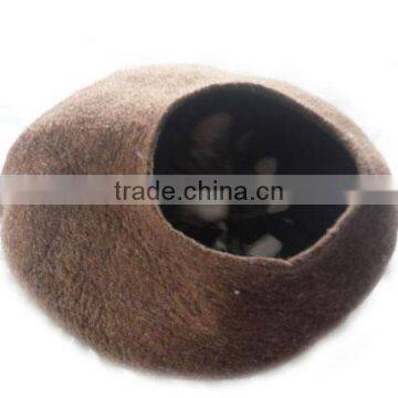 Felted Eco-Friendly Pet Basket Pet Bed Cat Bed Puppy Bed photo-4