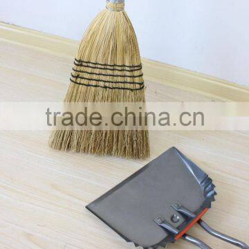 Homeuse Wood Handle Corn Broom photo-3