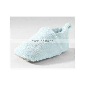 Babies product Guangzhou factory shoe plush slipper