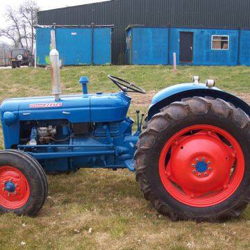 Shuttle Shift Agricultural Farm Tractor 75 Hp Strong Engine Powerfull