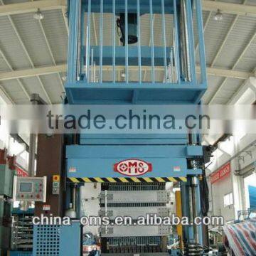 Rotary table shrinkless vertical tube expander