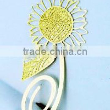 Golden Pierced Sunflower shape Metal bookmark